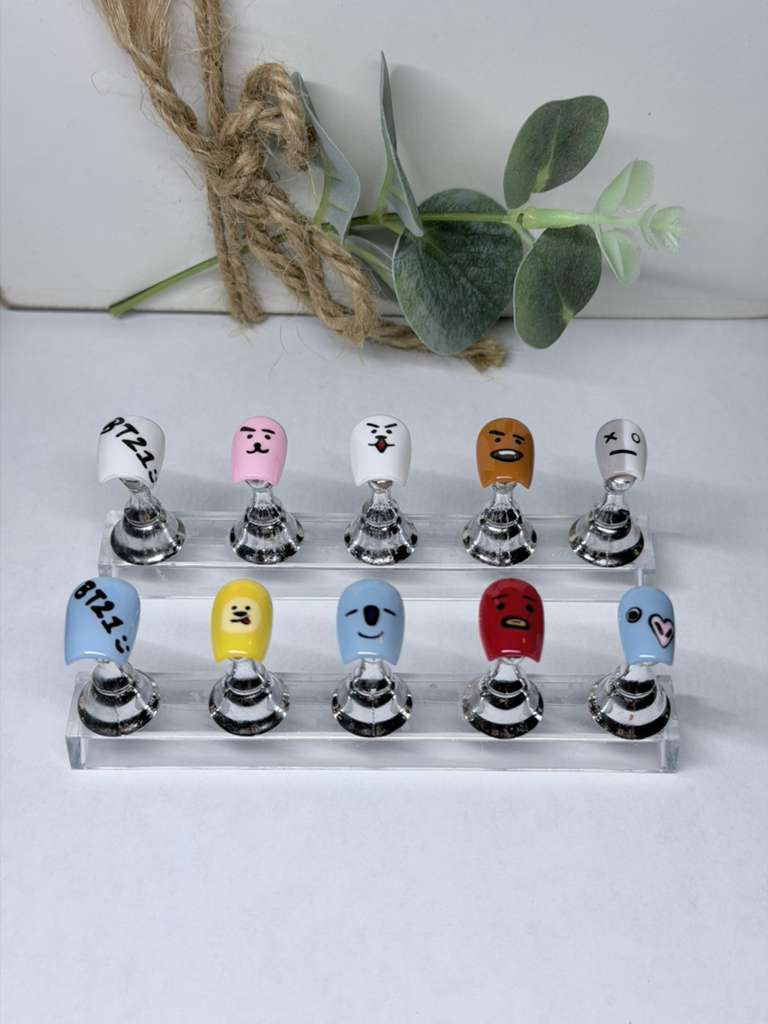 B21 Inspired Nails